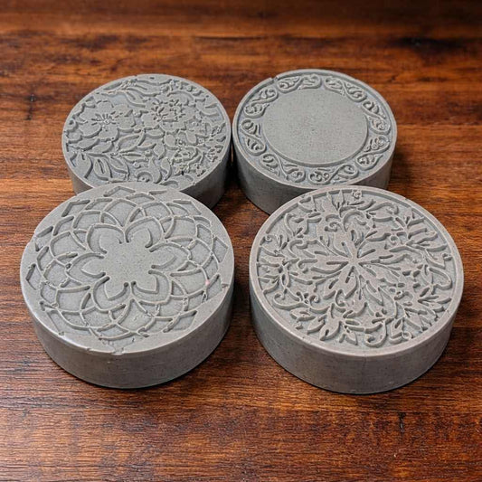 Detox Soap – Activated Charcoal & Bentonite Clay - Circle Design